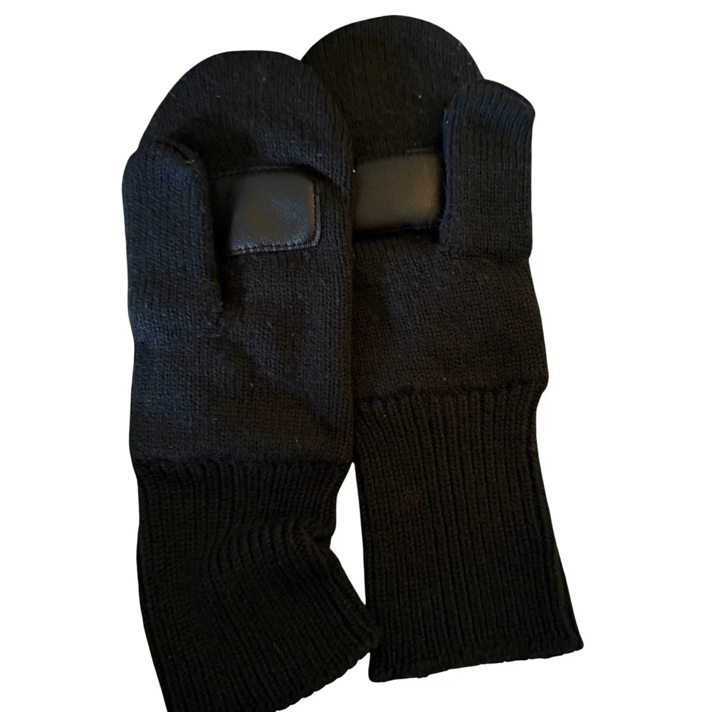 Isotoner Black Cable Knit Mittens‎ Leather Palm Thumb - Picture 4 of 4